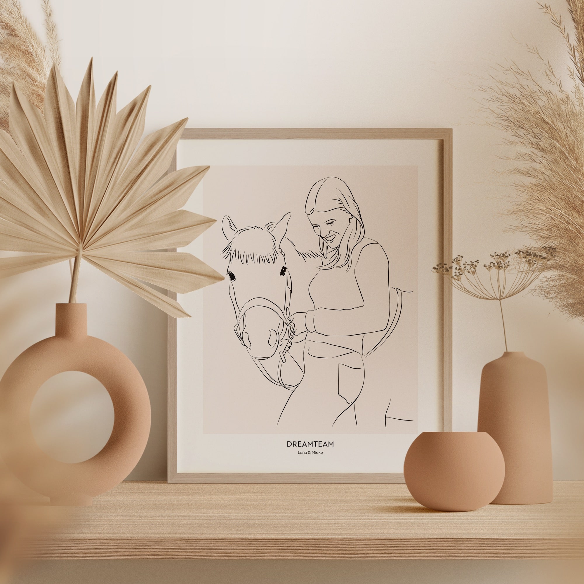 Un disegno Line Art di un cavallo accanto a una giovane donna